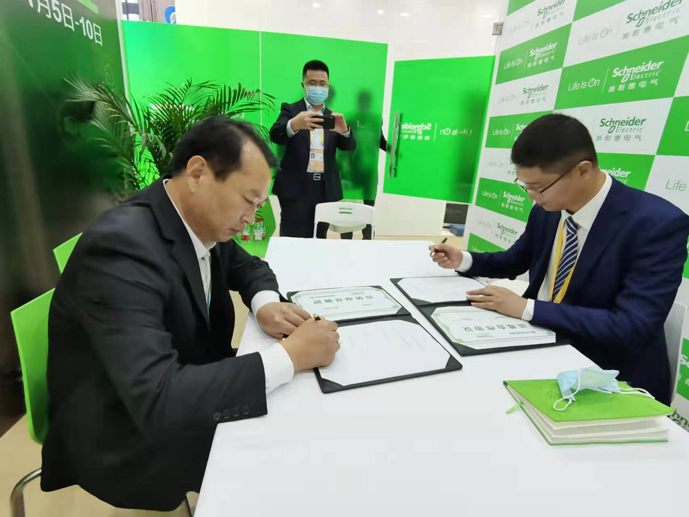 9cb88b4e0115beafa12f9b3442b108fe.jpg 图片3.jpg